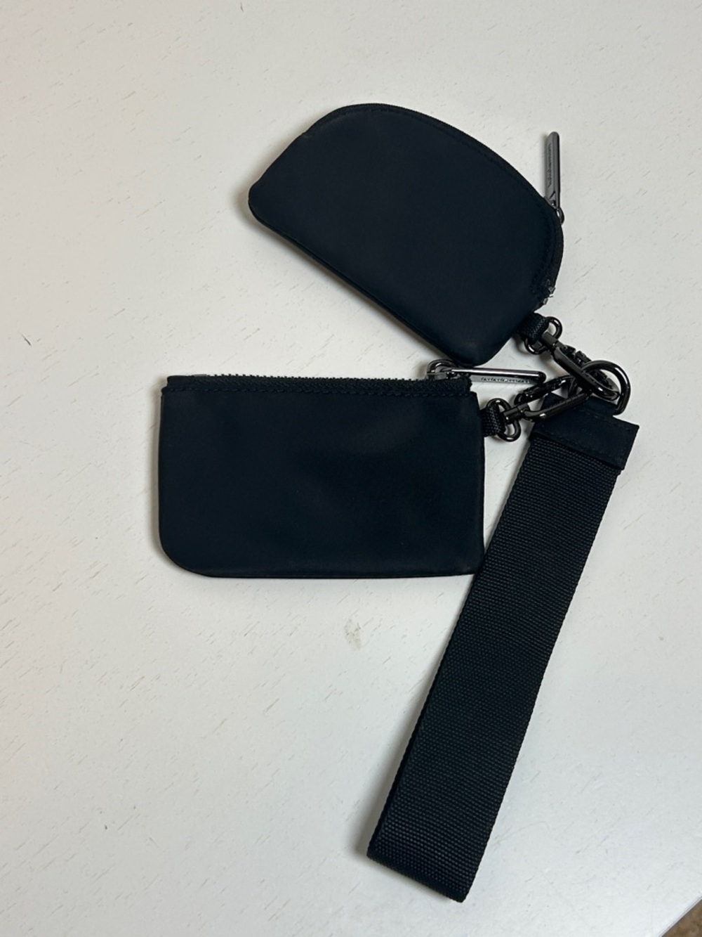 Lululemon Black Dual Pouch Wristlet New Without Tags - Picture 8 of 9